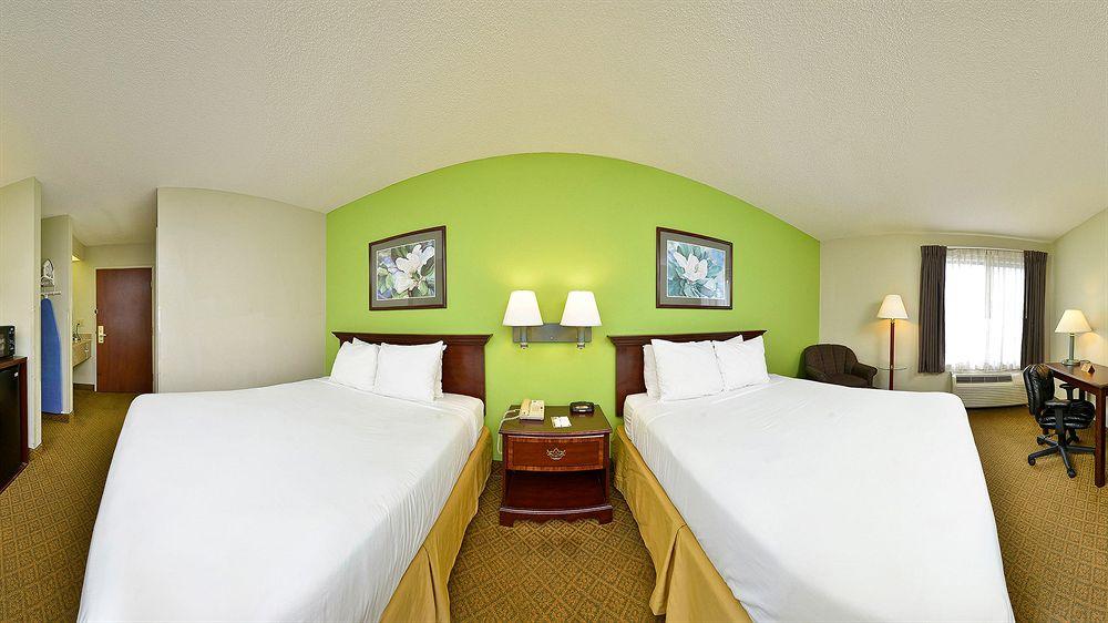 Quality Inn Warsaw I-40 Exterior photo