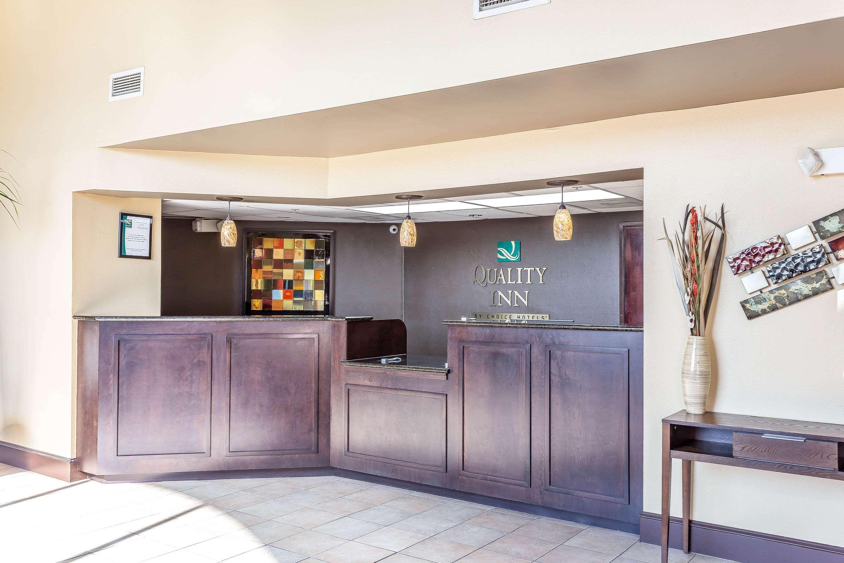 Quality Inn Warsaw I-40 Exterior photo